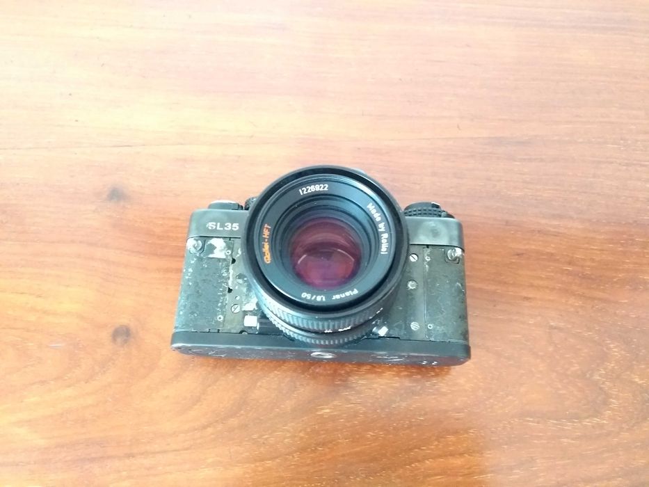 Rolleiflex SL35.