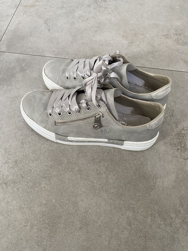 sneakersy by rieker