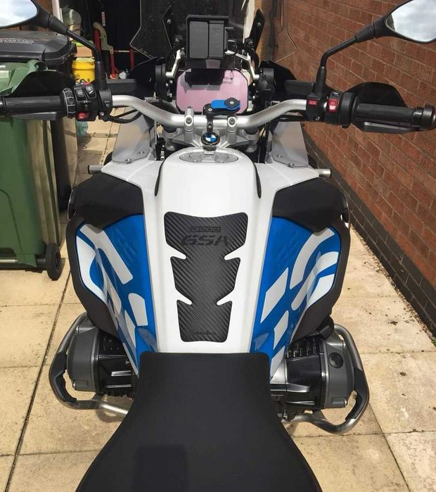 Tank pads Rubbatech para modelos BMW