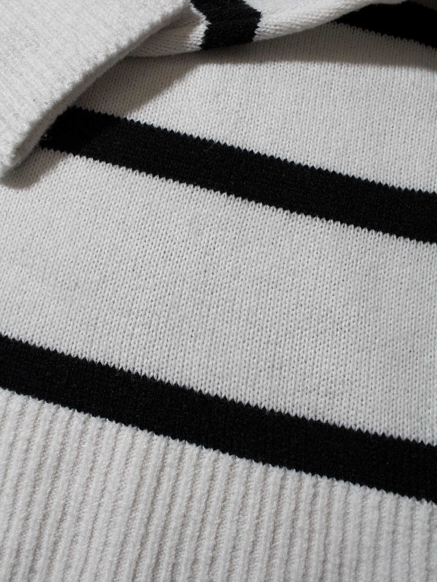 Biało-czarny sweter damski w paski H&M S/M