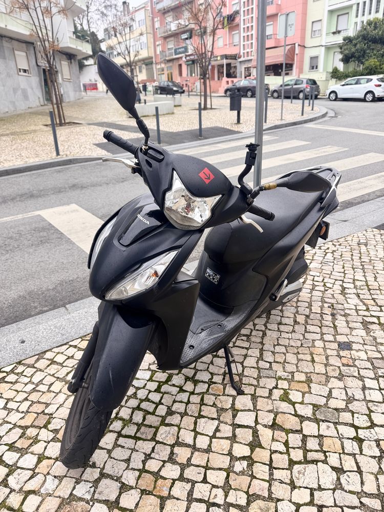 Honda Vision 110