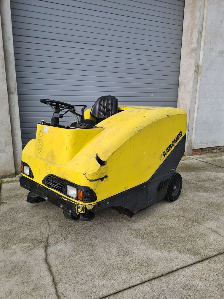 Zamiatarka Karcher KMR 1550 benzyna