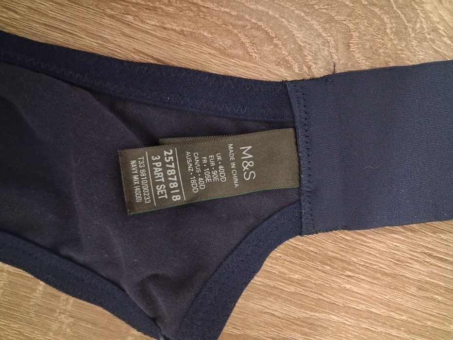 Темно_синій бюстгальтер 40DD/E