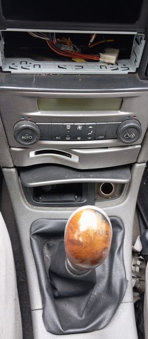 Renault laguna 2     19  diesel