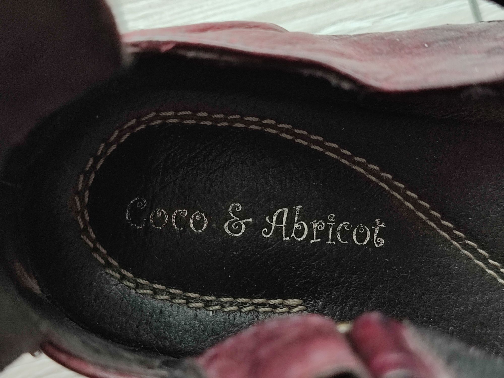 Buty na płaskim obcasie Coco & Abricot