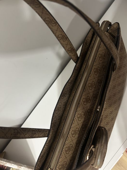 Torebka damska beżowa GUESS