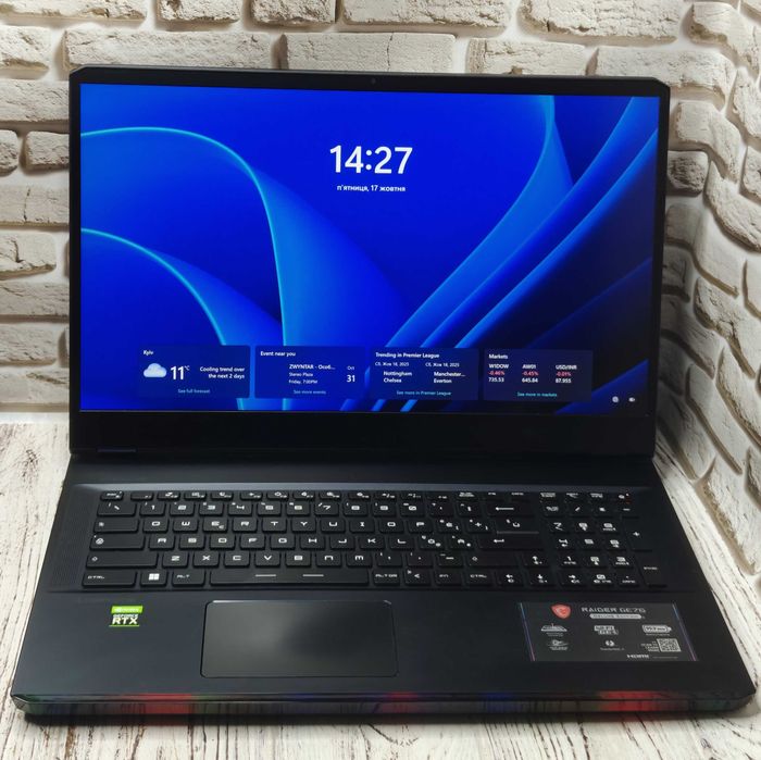 MSI Raider I7-12700H, RTX 3080 (165W), 32RAM, 1TB, 4K, 120hz