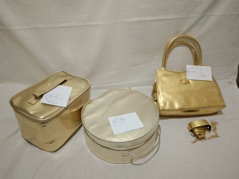 Сумка золотая с длинной ручкойй