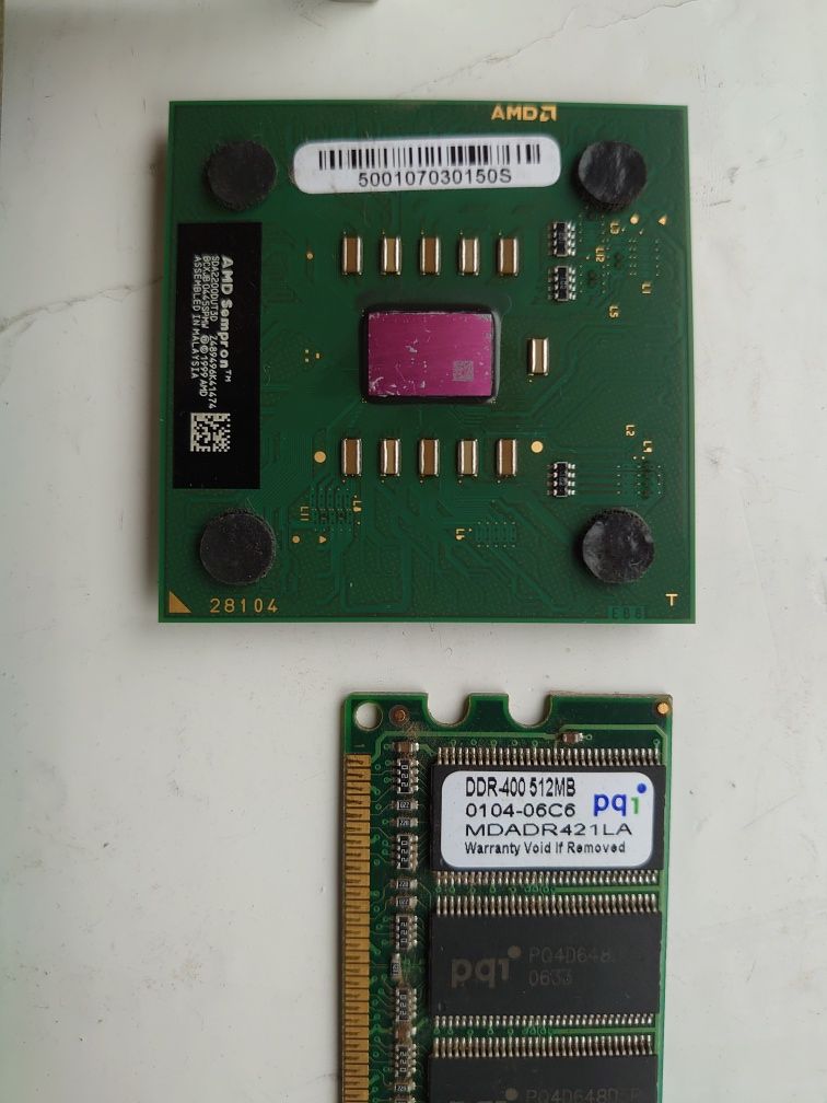 Процесор AMD Sempron 2200+ з кулером
