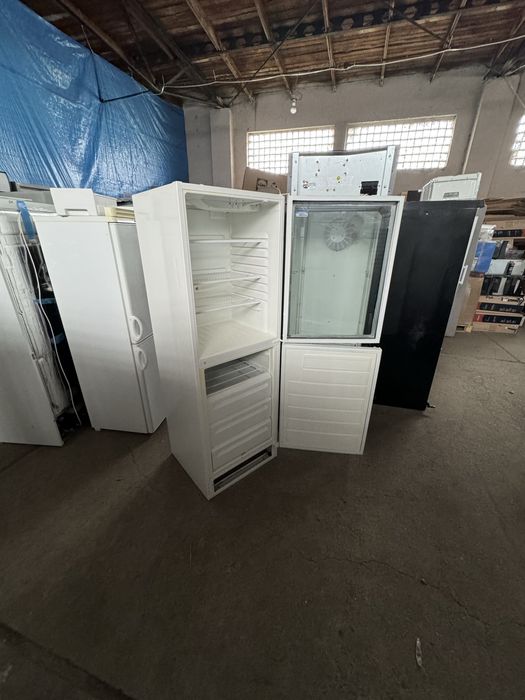 Witryna zamrazarka dwa w jednym