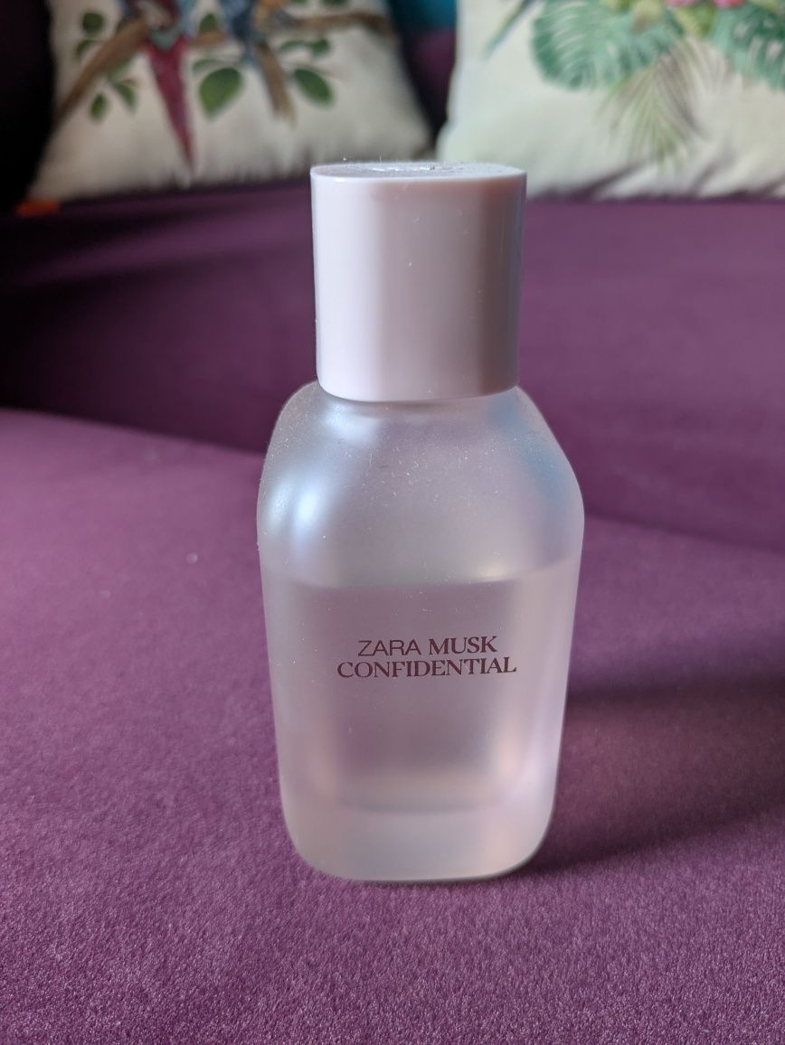 Zara confidental Musk perfumy niewielki ubytek 100 ml