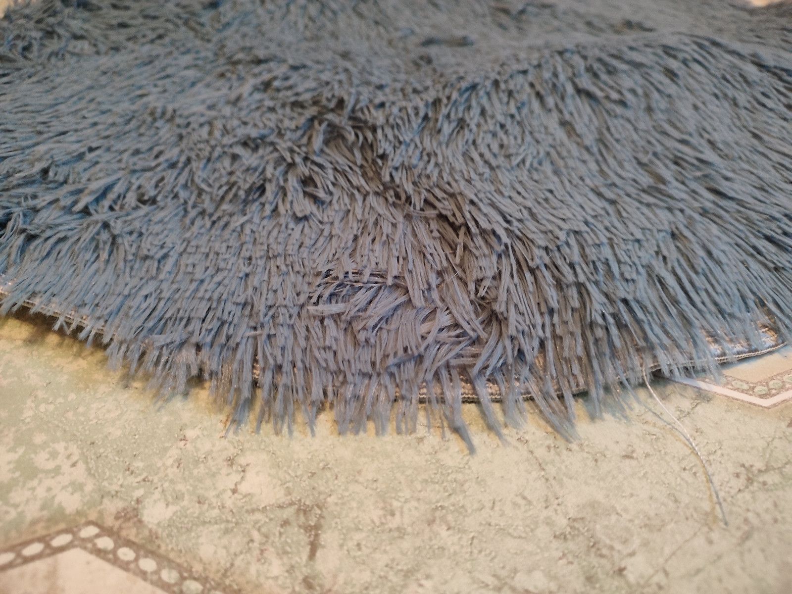 Nowy jasny dywan okrągły 60 cm