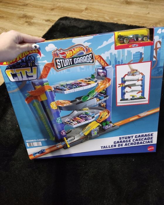 Hot Wheels City kaskaderksi garaż zabawka dla dziecka+resorak Gratis!