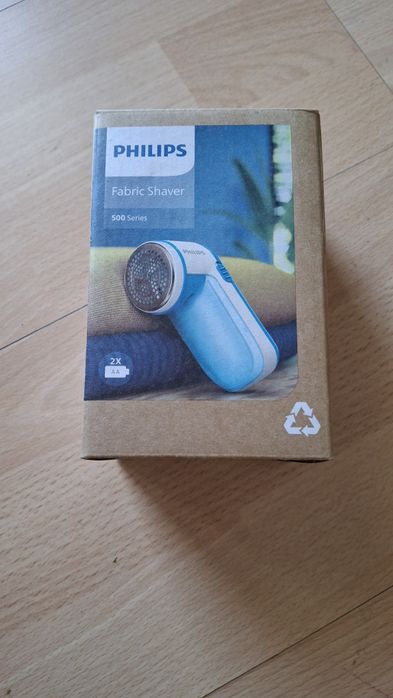 NOWY !! Philips Golarka do ubran