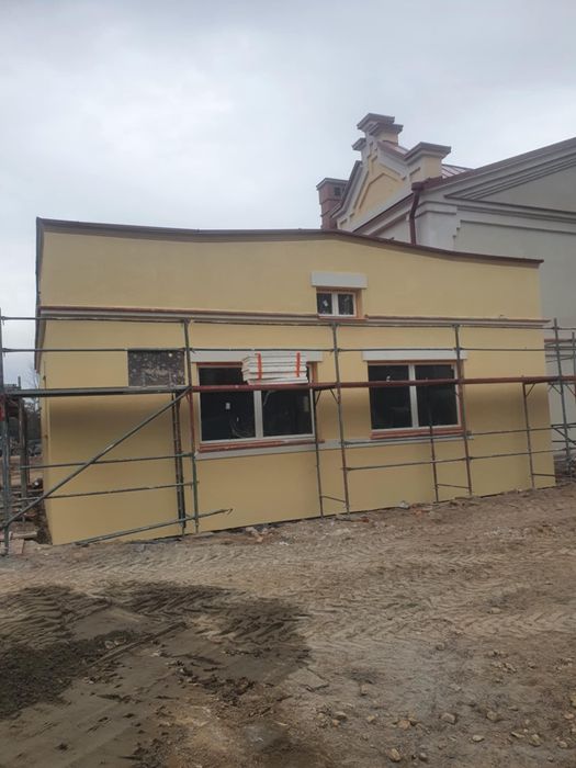 Elewacje docieplenia budynkow