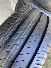 23 рік 215/65 R16C Michelin Agilis3 Нові