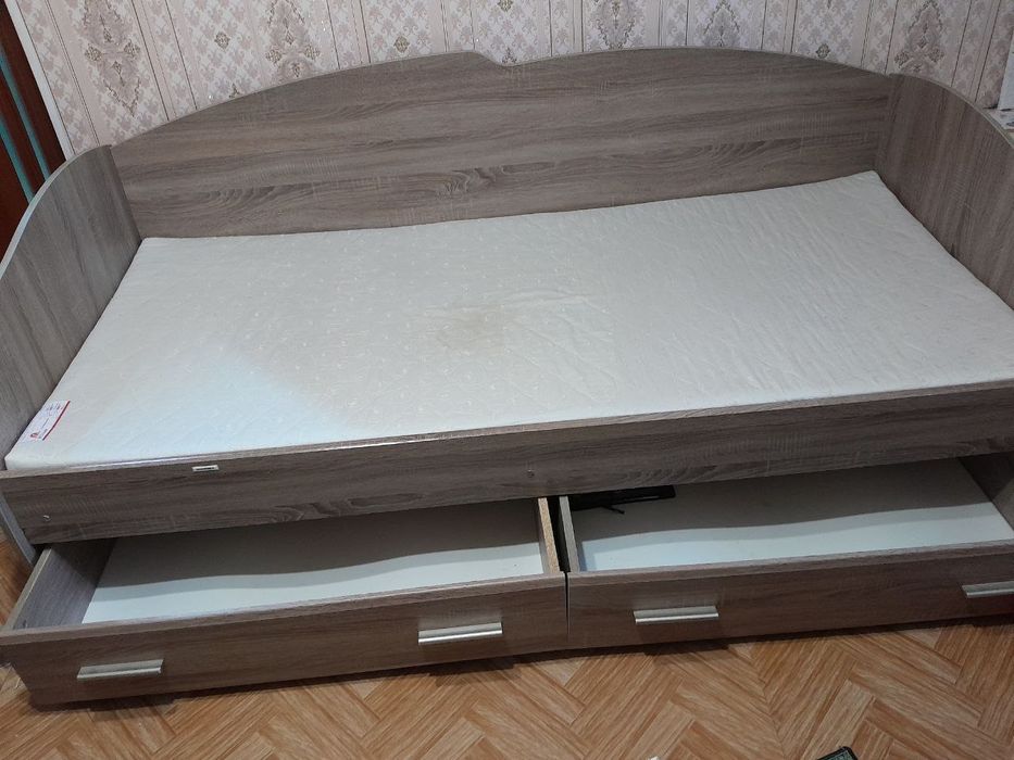 Ліжко для підлітків