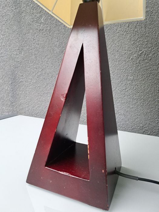Lampka nocna trójkątna geometryczny design mahoń E14 - Eleganckie 2szt