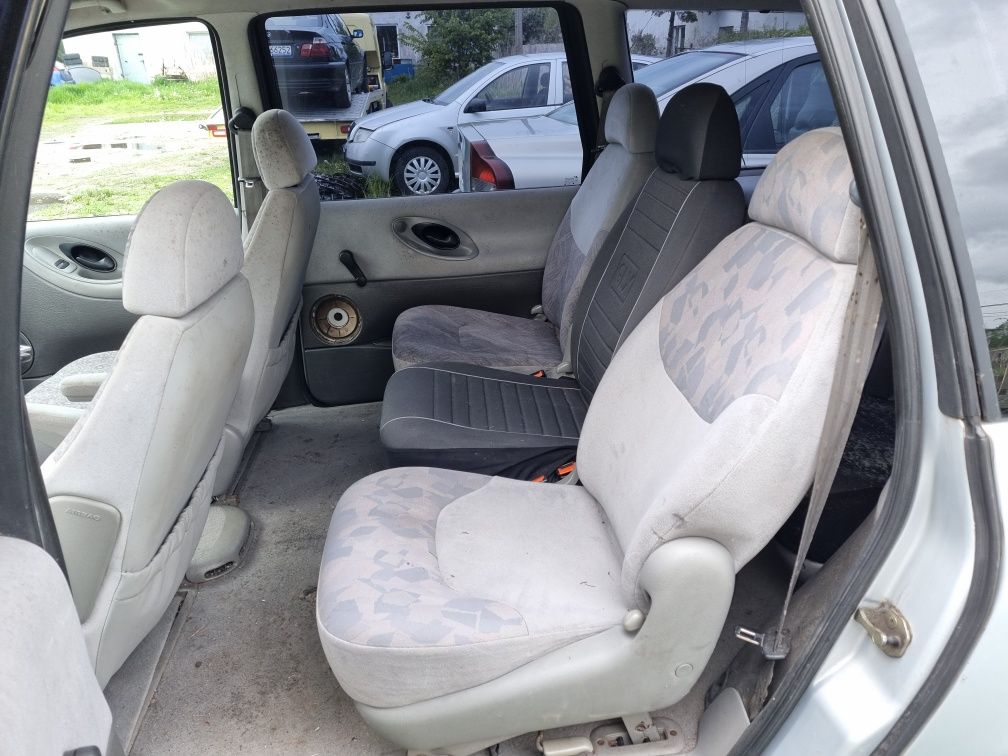 Fotel wnętrze Vw Sharan Seat Alhambra Ford Galaxy  inne części