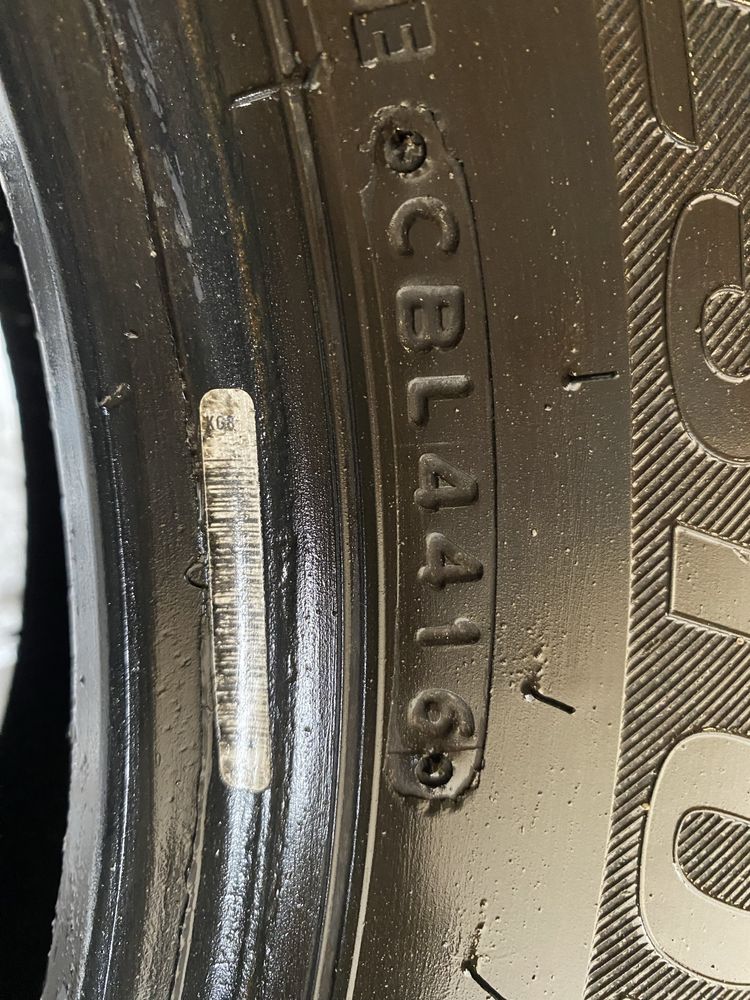 Opona pojedyncza 215/65/16c Bridgestone Duravis