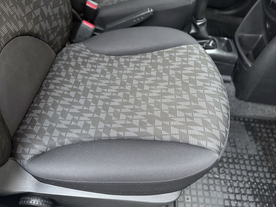 Nissan Note 2008 рік 1.4 бензин 142 тисячі пробігу