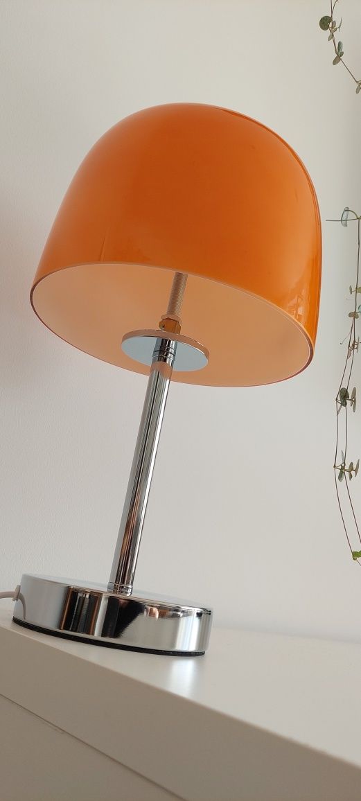 Lampa nocna LED szklany grzybek skandynawska  chromowana