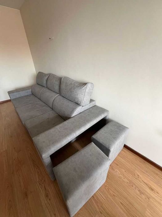Sofá Chaise Long Reversível c/Cama Magia + 4 puffs NEGOCIÁVEL