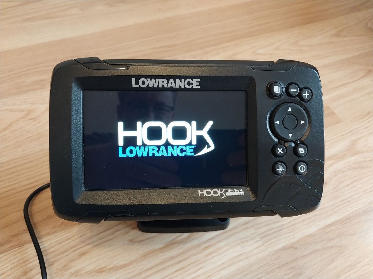 Ехолот Lowrance Hook Reveal 5 з бонусами