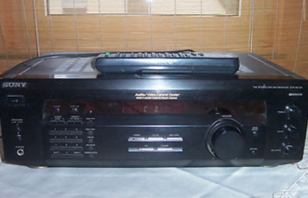 Sony STR-DE 135 ресивер 100w.Пульт!