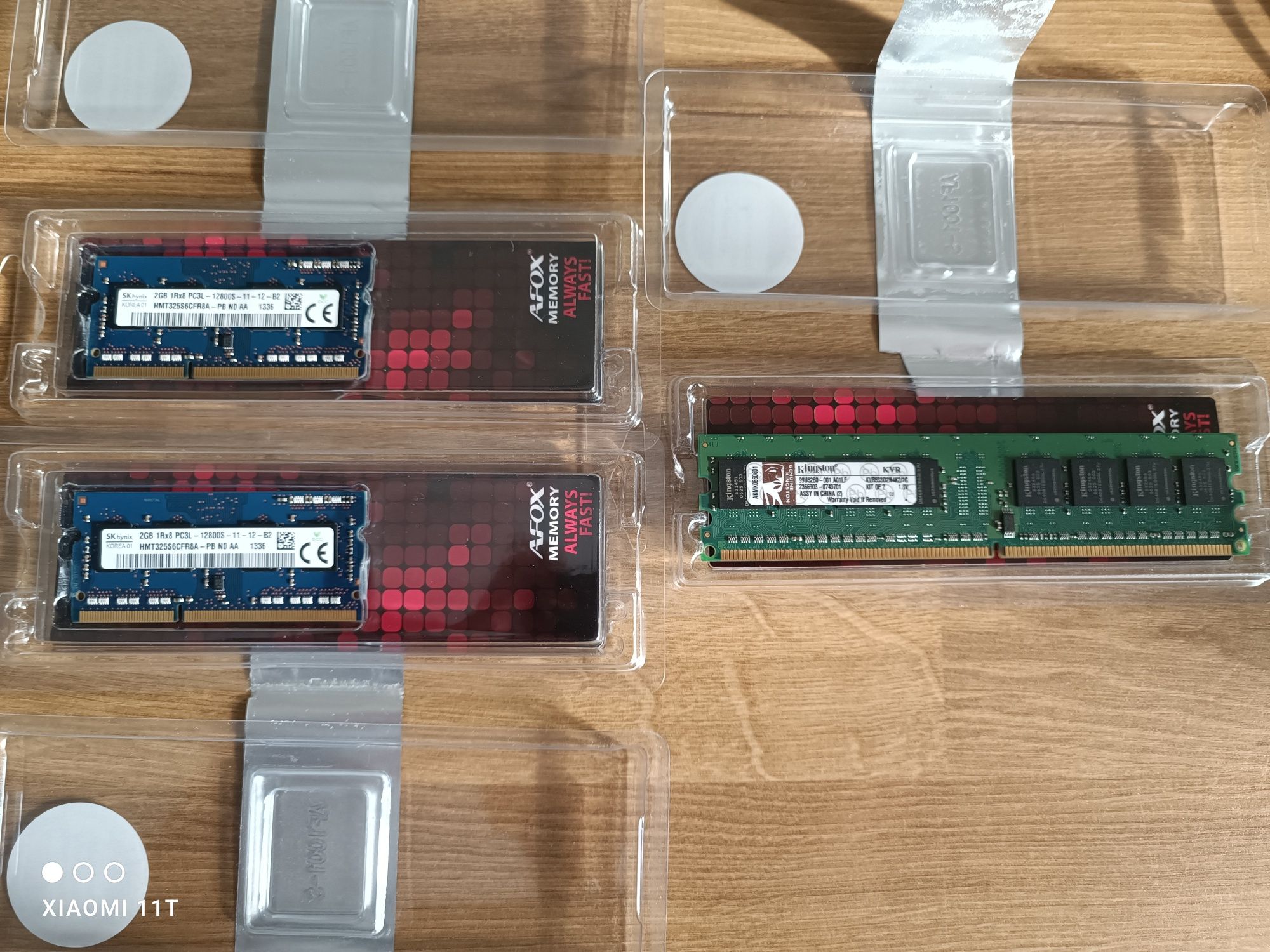 Pamięć RAM DDR3 4 GB 12800 + 1 GB DDR2