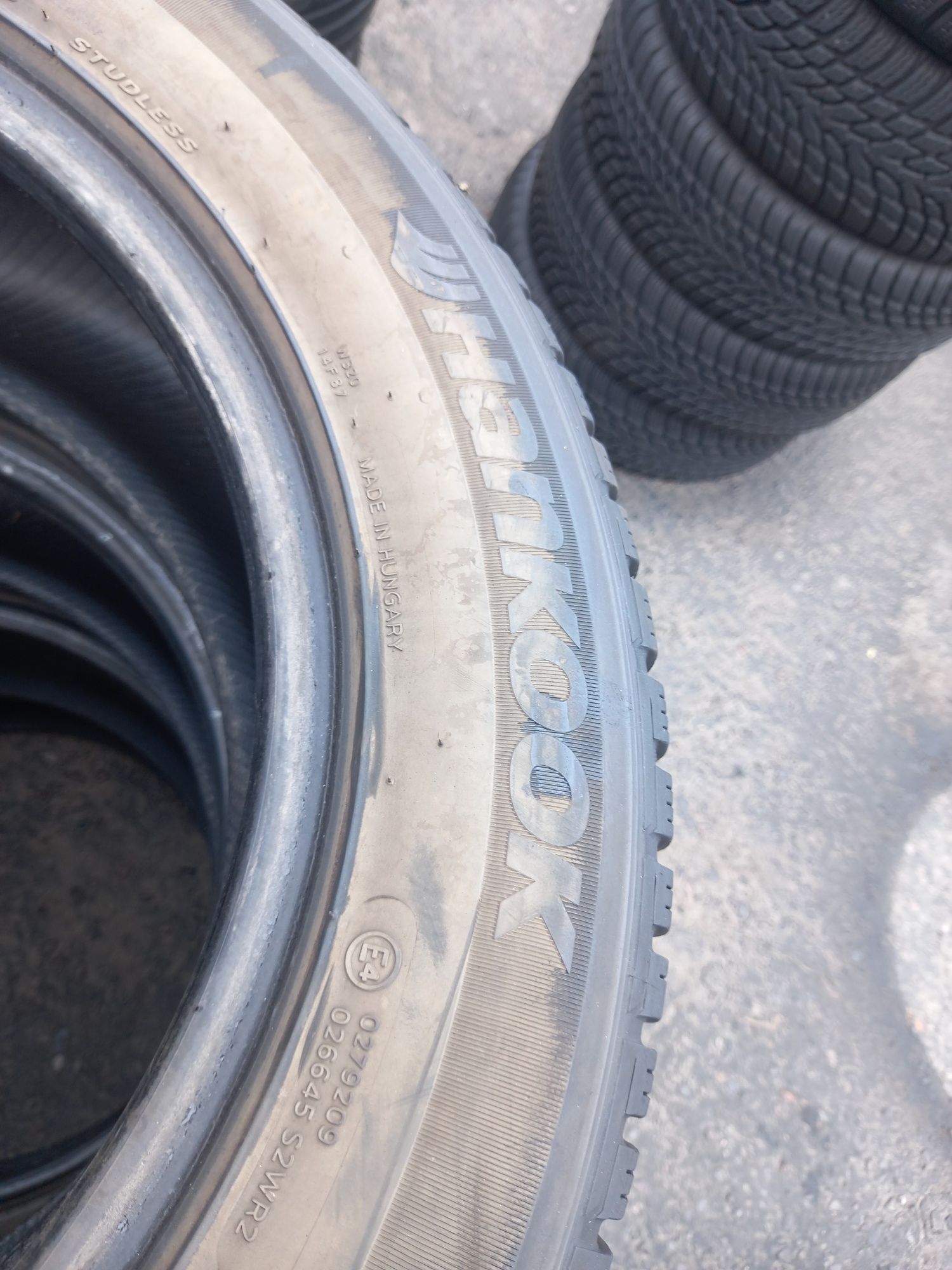 Opony używane 235/55/17 hankook 4x7 mm