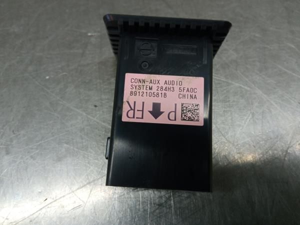 Módulo USB / AUX / IPOD NISSAN Micra V (K14)