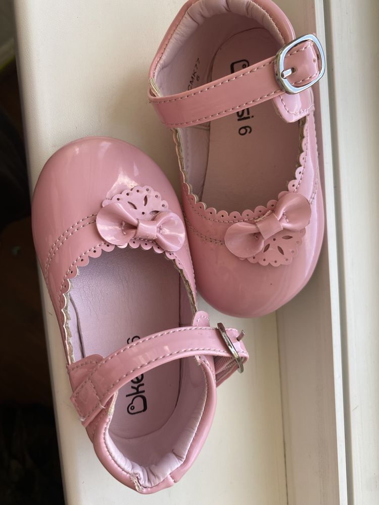 Туфельки балетки взуття для дівчинки босоніжки