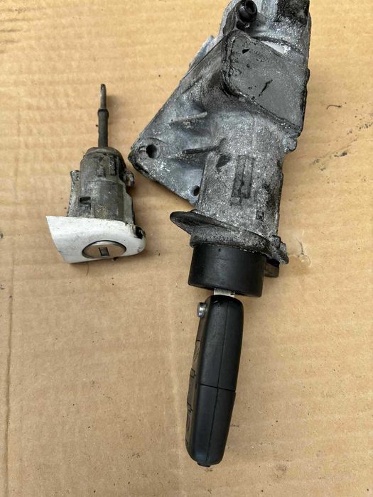 stacyjka wkładka drzwi kluczyk volkswagen vw passat b5 fl lift LY9B