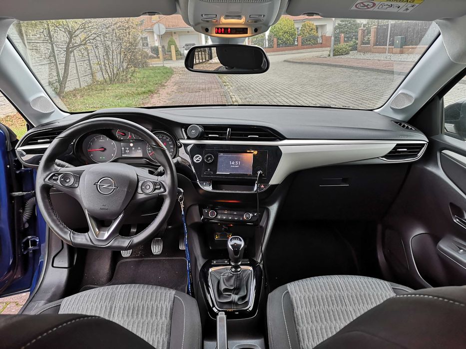 OPEL CORSA F 1,2 l. benzyna