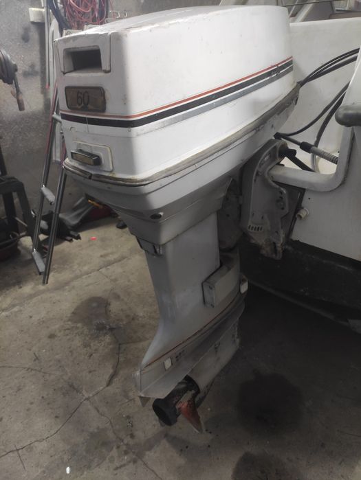 Silnik Johnson 60 zaburtowy