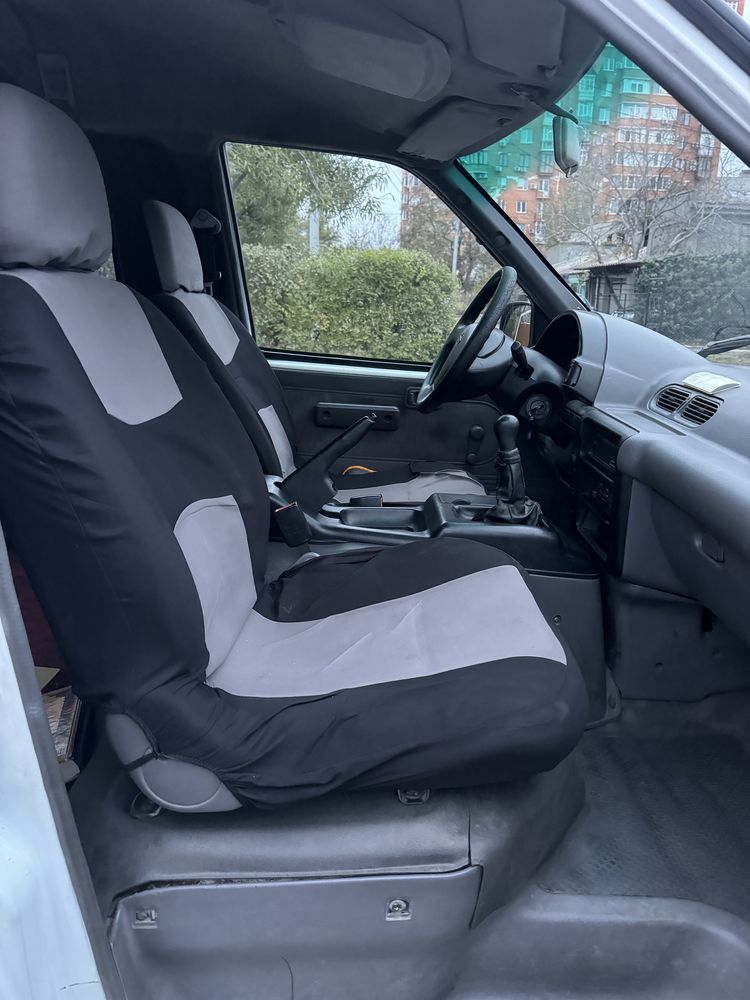 Nissan Vanette 2.3D