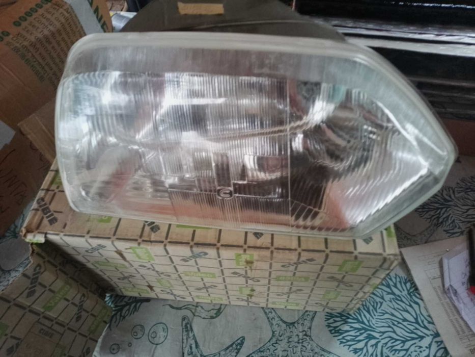 Clássicos antigos faróis ,farolins