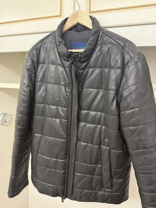 Trussardi на 48-50 разм. Оригинал. Мужская кожаная куртка.