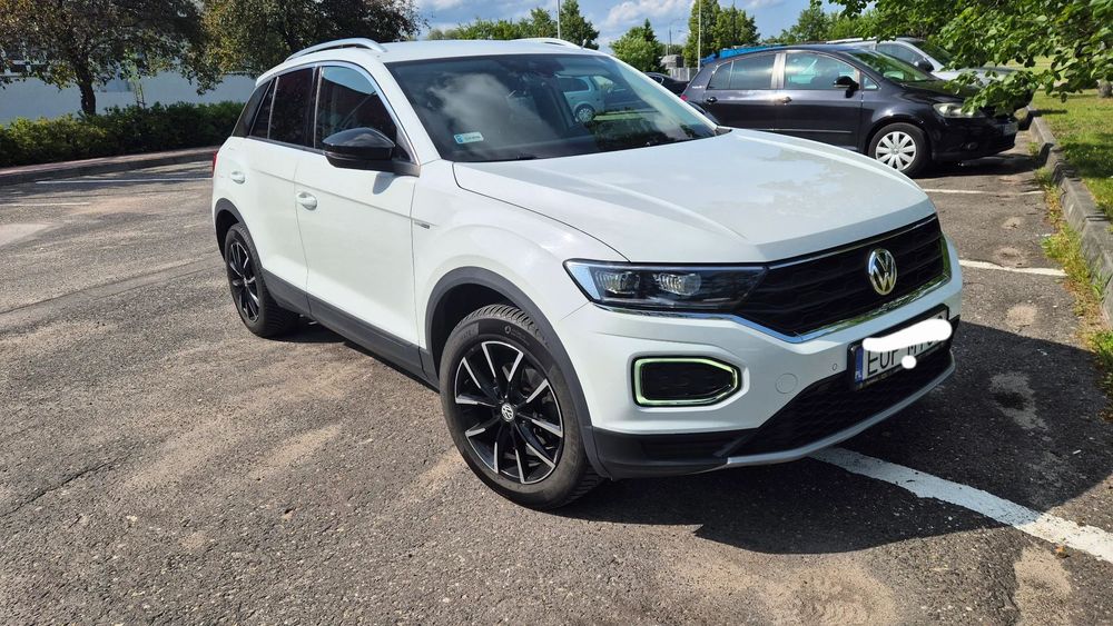 Volkswagen T-Roc Salon PL , Elektryczna klapa , Hak holowniczy , Automat ,
