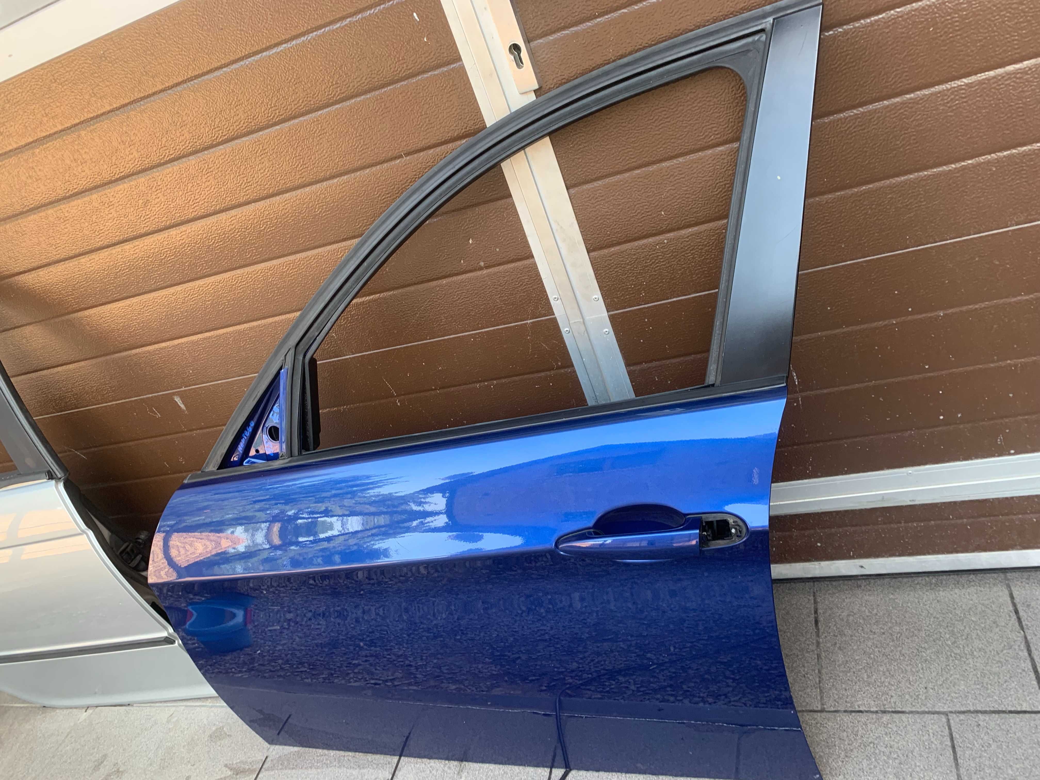 Bmw 3 e90 e91 drzwi lewe lewy przód kompletne Europa MONTEGOBLAU A51