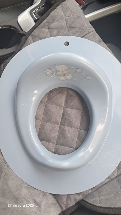 Горшик Chicco та накладка на унітаз для дітини. Комплект