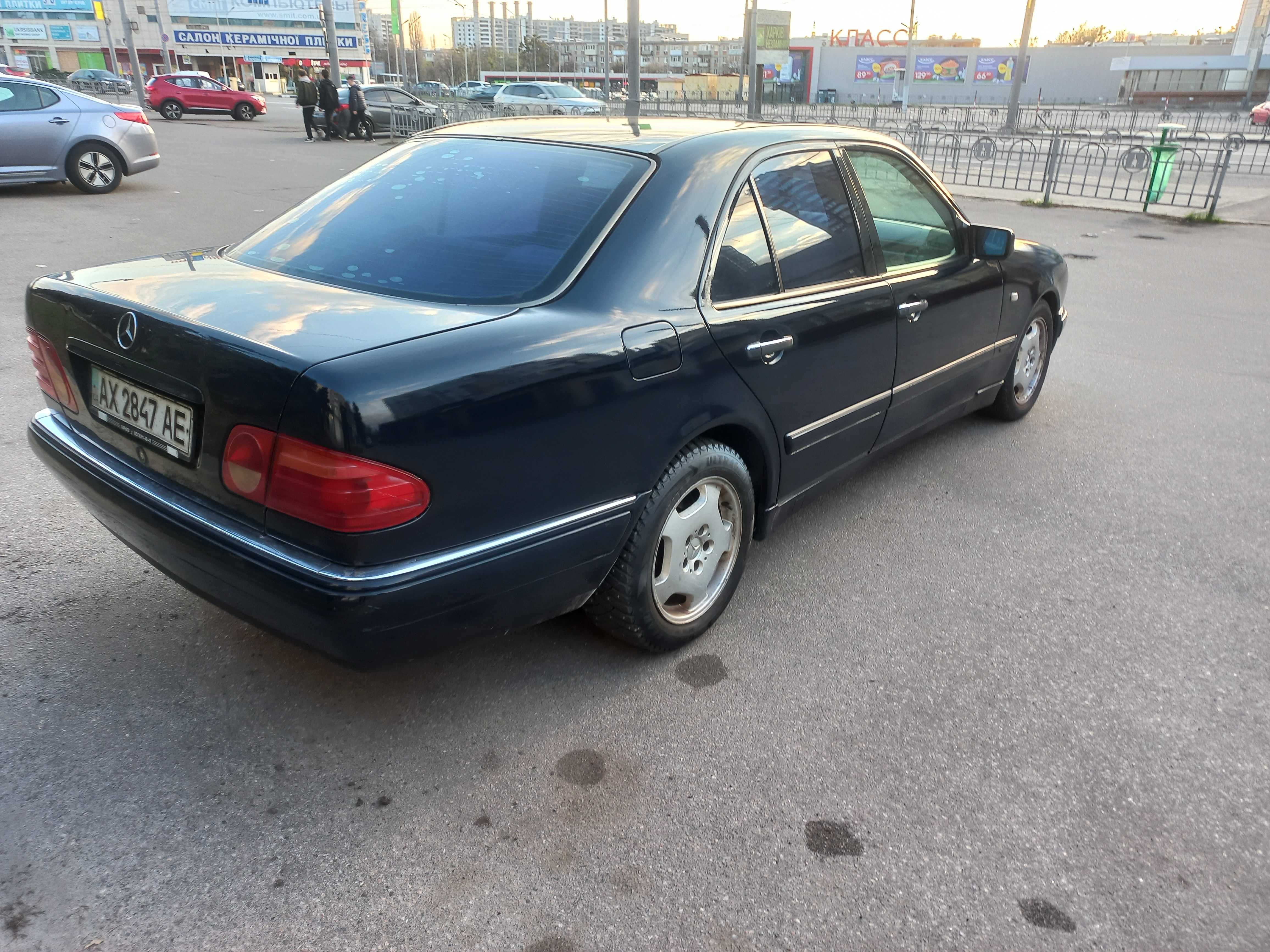 Продам Mercedes E210 ГБО 4