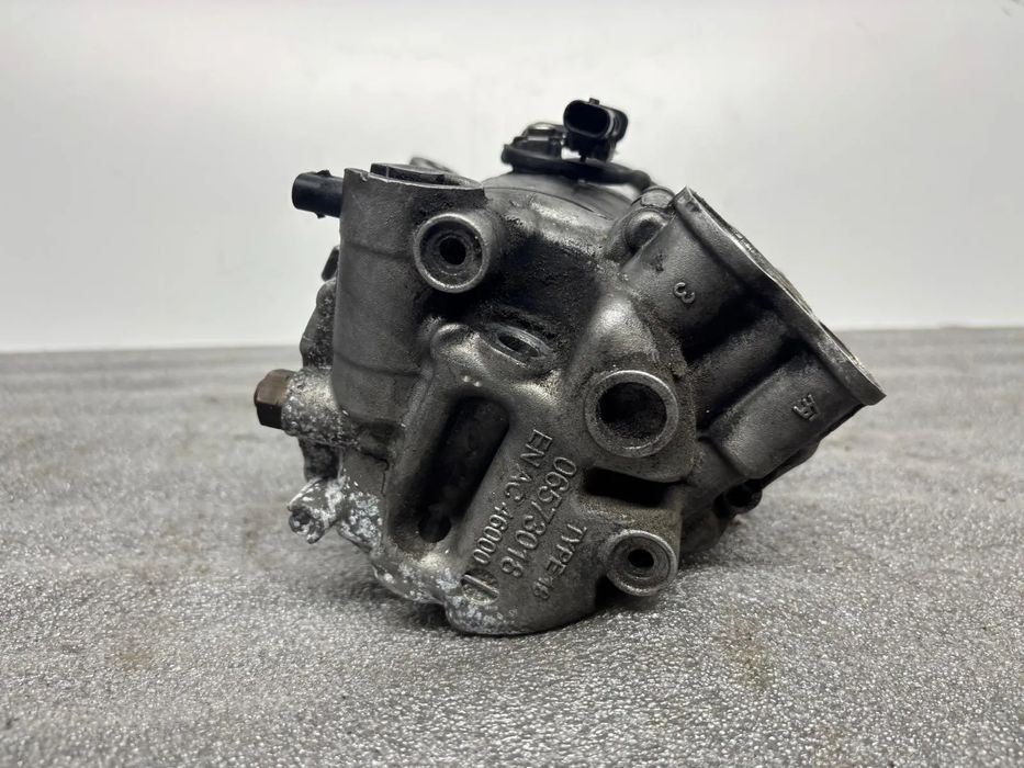 Compressor AC OPEL Astra J Sports Tourer