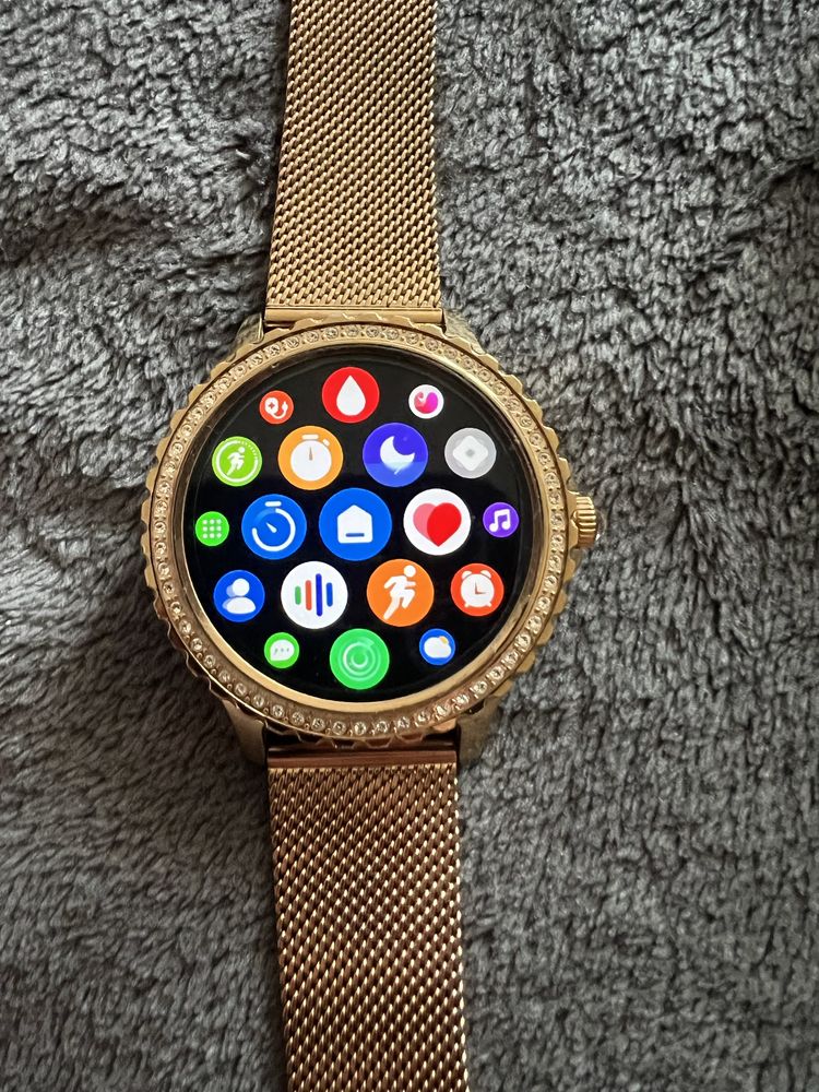 Smartwatch damski złoty