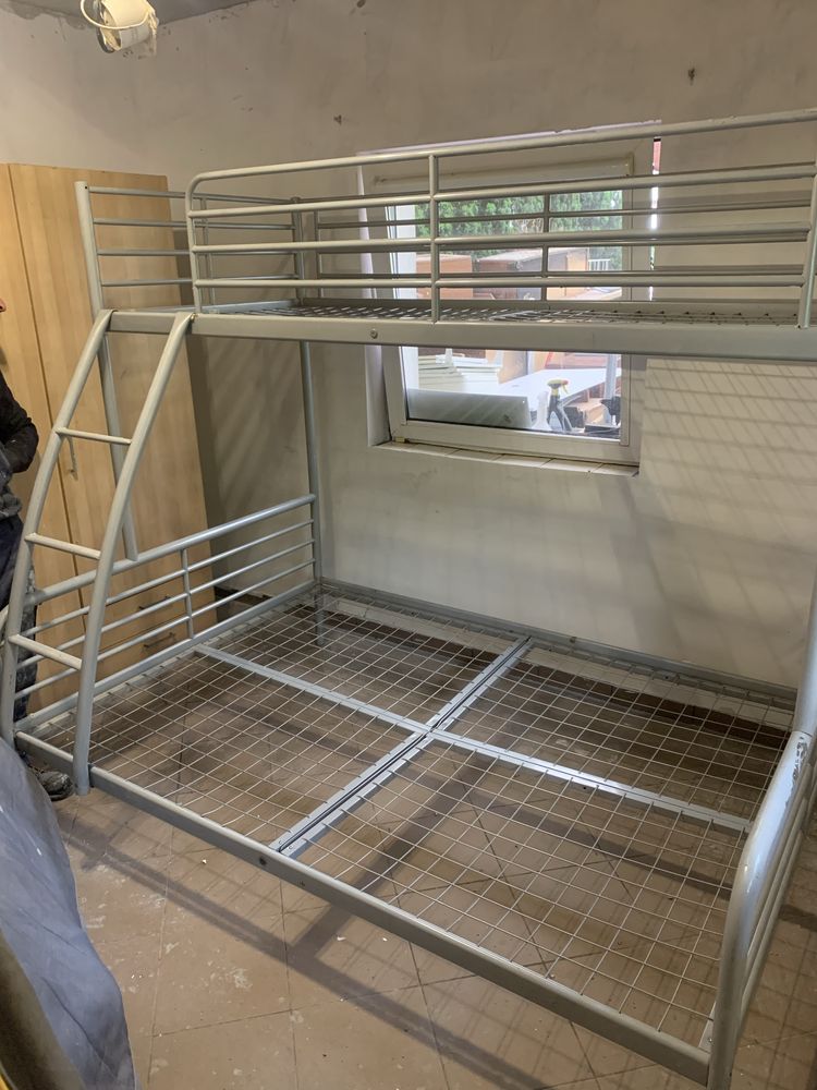 Łóżko piętrowe Ikea metalowe 2 i 3 osób.Pruszków