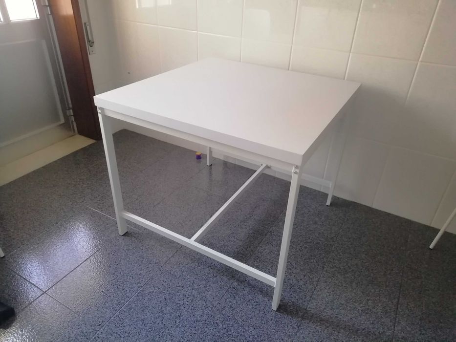 Mesa cozinha branca