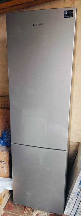 Холодильник Samsung RB37J5000SA