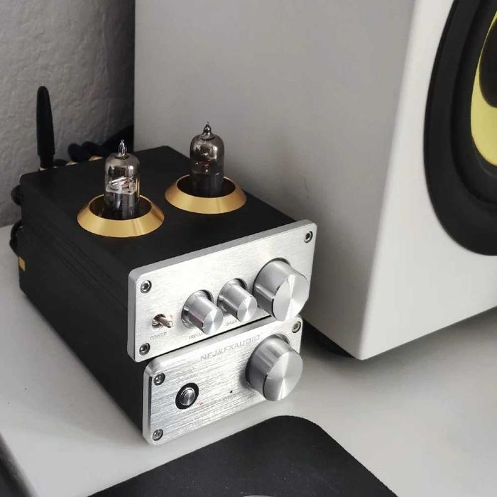 Студийный Ламповый пред - усилитель звука 6J5 с Bluetooth (підсилювач)