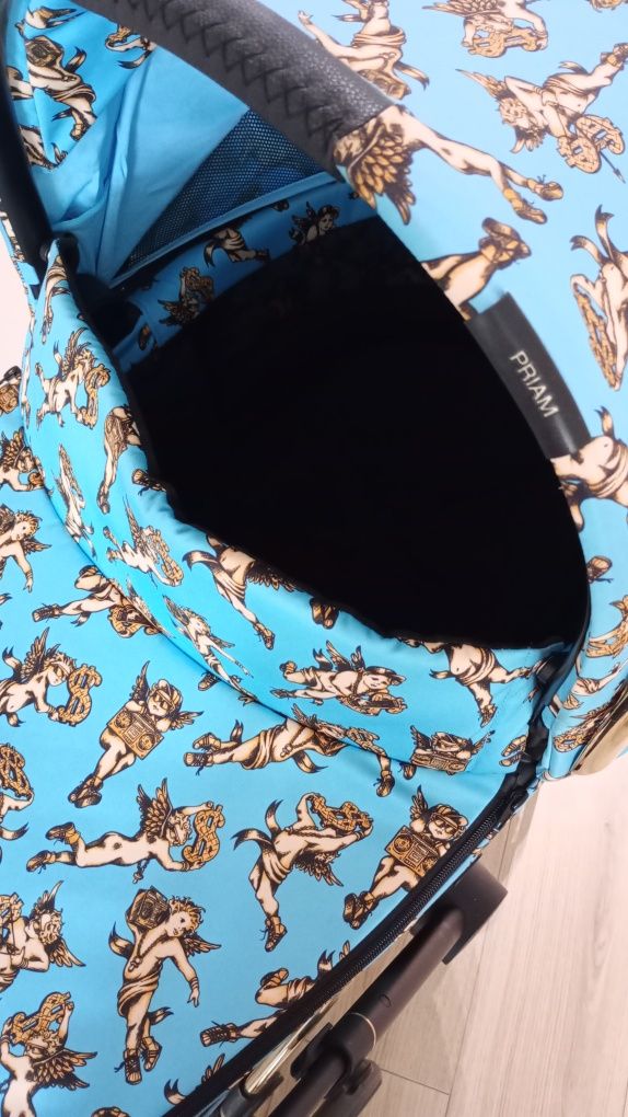 Gondola cybex priam by Jeremy Scott